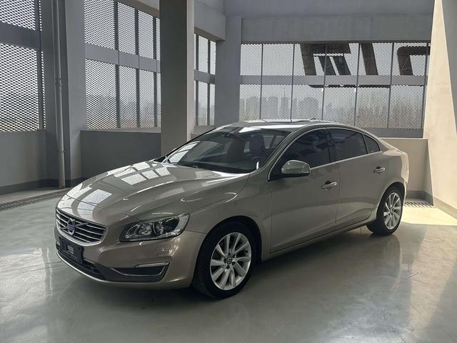 Volvo S60 2015 S60L 2.0T Intelligent Far – фото 1