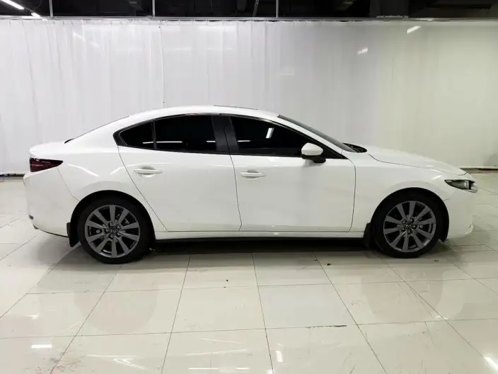 Mazda3 Axela 2023 Model 2.0L Automatic Zhi Zhen Edition – фото 8