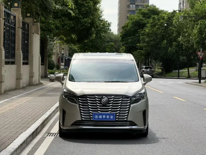 Buick GL8 2022 Model ES Luzun 653T Comfort Model
