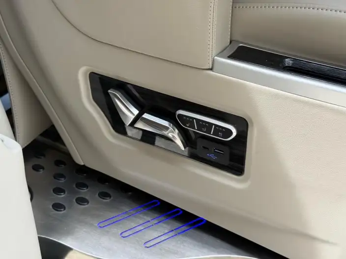 Buick GL8 2022 Model ES Luzun 653T Comfort Model – фото 10