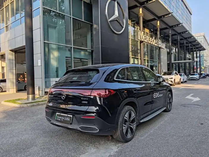 Mercedes-Benz EQE SUV 2024 Model EQE SUV 500 4MATIC Deluxe Edition – фото 6
