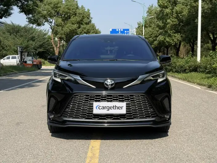 Granvia 2024 Model Intelligent Hybrid 2.5L 2WD Deluxe Edition