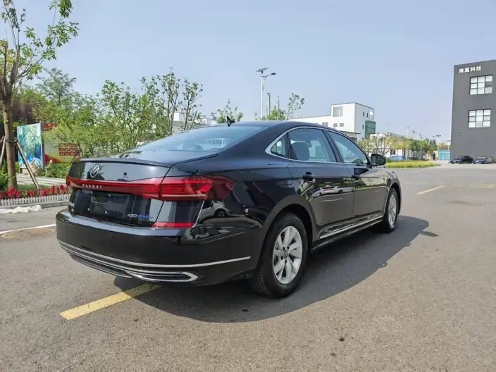 Volkswagen Passat PHEV 2025 Model 430PHEV Hybrid Business Edition – фото 6