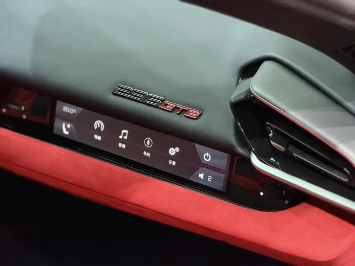 Ferrari 296 2021 Model 3.0T V6 GTB – фото 5