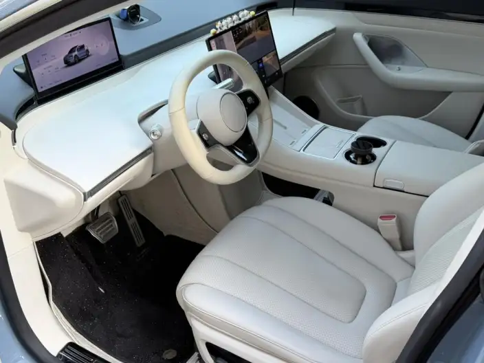 Luxeed R7 2024 Model EV 100kWh UItra 4WD Edition – фото 9