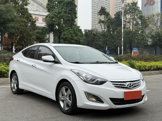 Hyundai Elantra LD 2013 1.6L Automatic Leading – фото 3