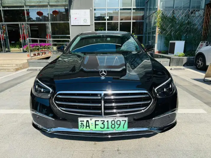 Mercedes-Benz E-Class PHEV 2022 Model Facelift E 350 e L sedan