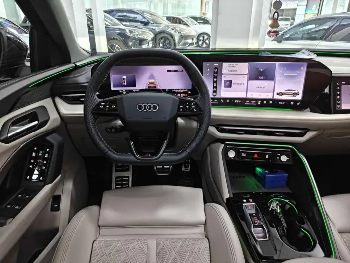 Audi Q5L 2026 Model 2.0T 10M Users Edition Edition – фото 10