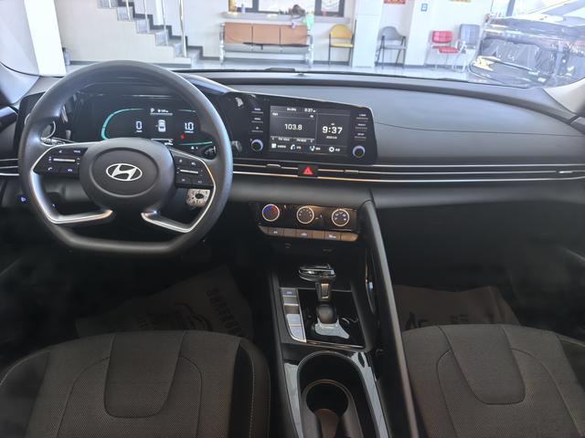 Hyundai Ioniq 2022 1.5L CVT GLS Leader – фото 9