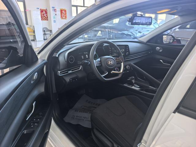 Hyundai Ioniq 2022 1.5L CVT GLS Leader – фото 10
