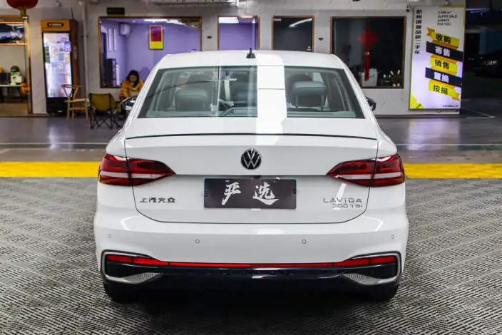 Volkswagen Lavida 2023 Model 280TSI DSG Starry Sky Manyi Edition – фото 5
