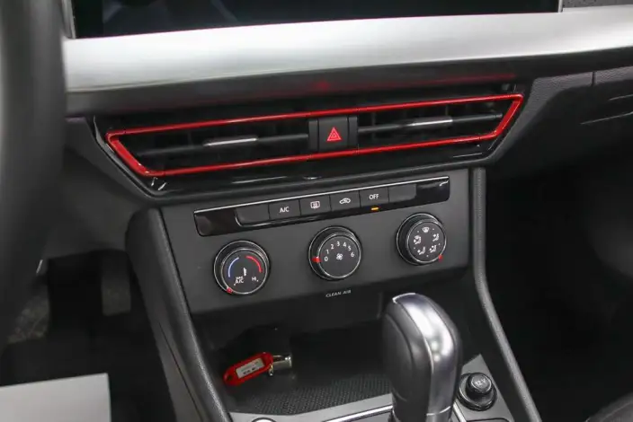 Volkswagen Lavida 2023 Model 280TSI DSG Starry Sky Manyi Edition – фото 7
