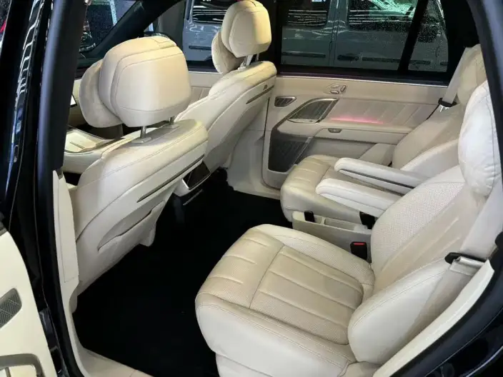 ONVO L90 2025 Model VI seat Edition Max – фото 9