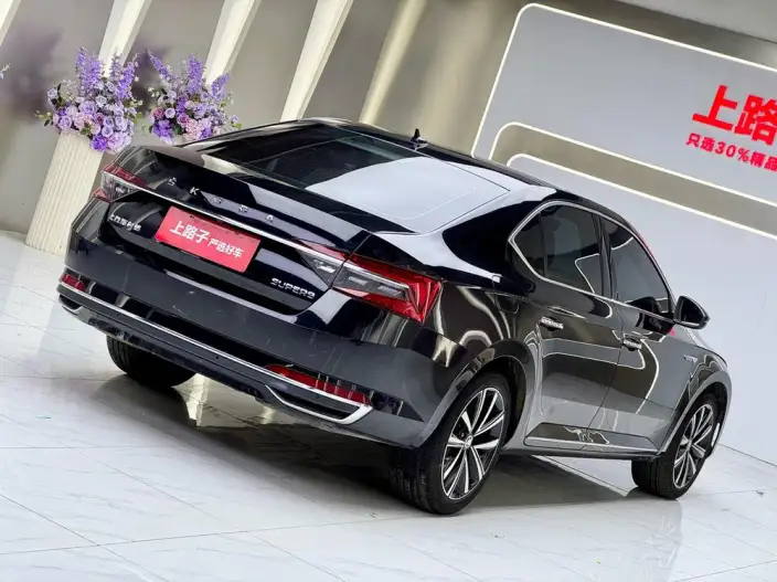 Skoda Superb 2024 Model TSI280 DSG Exclusive Edition – фото 6