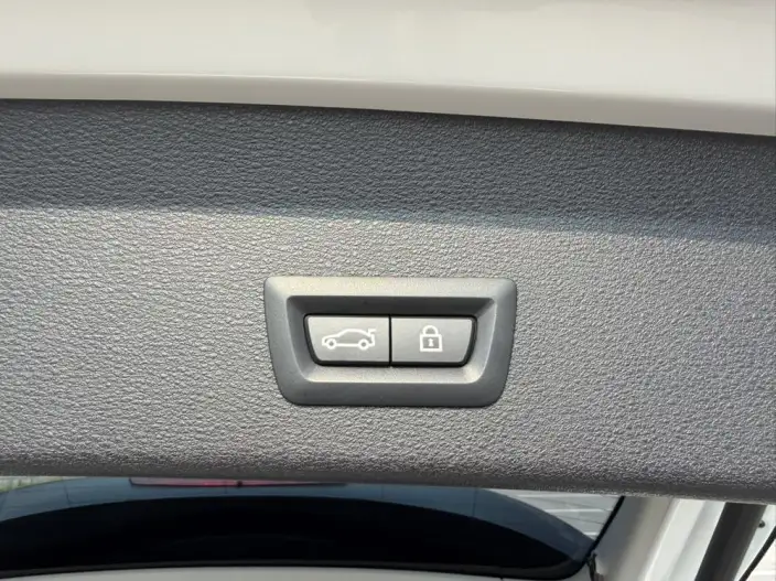 BMW X1 2022 Model Facelift xDrive25Li Exclusive Model – фото 10