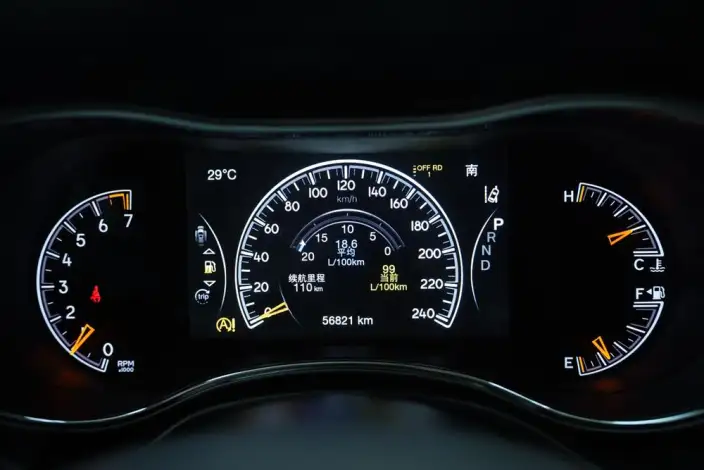 Jeep Grand Cherokee Imported 2021 Model 3.0L 80th Anniversary Memorial Edition – фото 10
