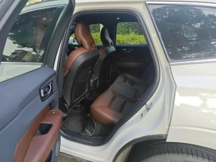 Volvo XC60 2023 Model B5 4WD Smart Range Deluxe Edition – фото 10