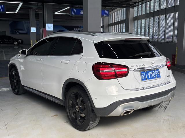 Mercedes-Benz GLA 2019 GLA 200 Dynamic – фото 9