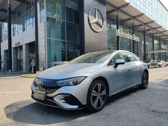 Mercedes-Benz EQE 2025 Model EQE 500 4MATIC Deluxe Edition