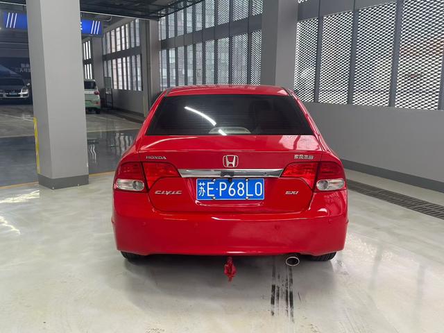 Honda Civic 2009 модификация 1.8L автоматическое Com f ort Edition – фото 7