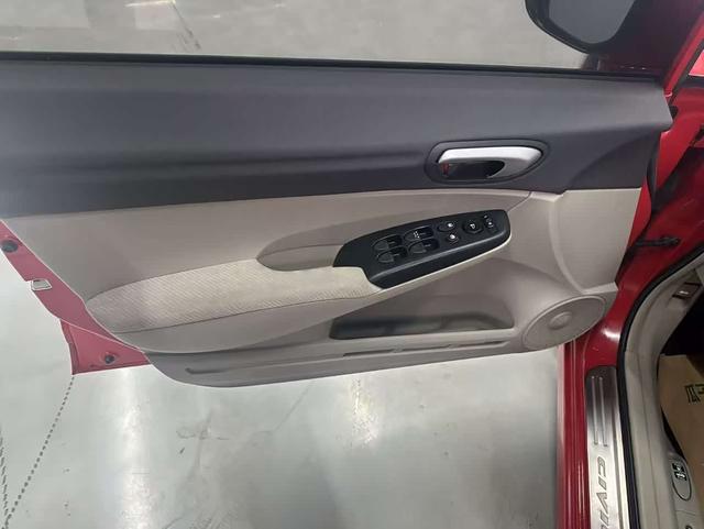 Honda Civic 2009 модификация 1.8L автоматическое Com f ort Edition – фото 13