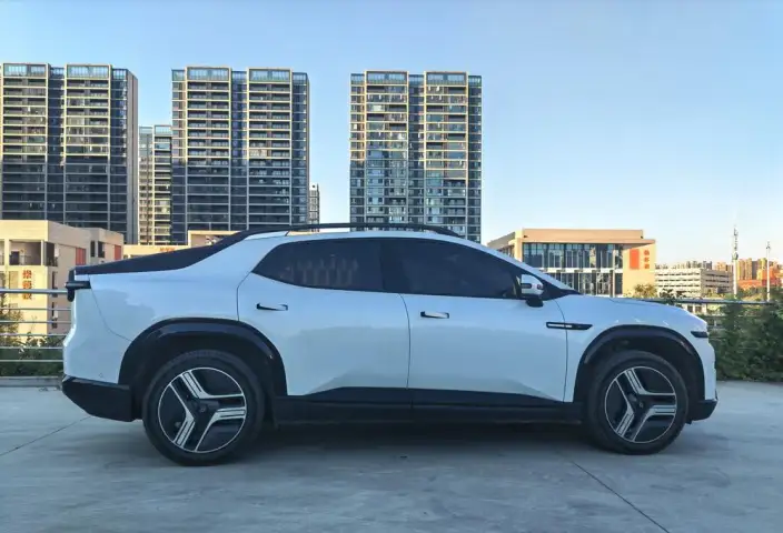 Changan Qiyuan E07 2024 Model EV 90kWh Ultra高 Performance version 4WD – фото 7