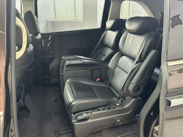 Honda Elysion 2016 2.4L Luxury – фото 5