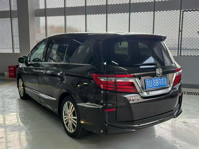 Honda Elysion 2016 2.4L Luxury – фото 8