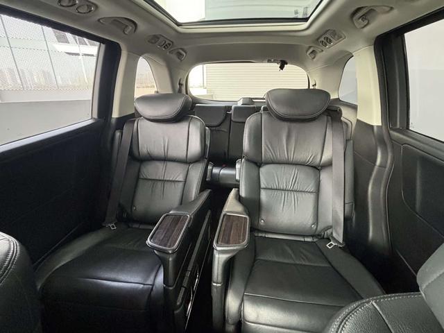Honda Elysion 2016 2.4L Luxury – фото 16