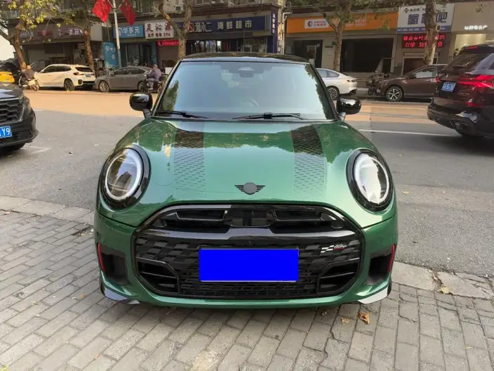 MINI JCW 2025 Model JOHN COOPER WORKS