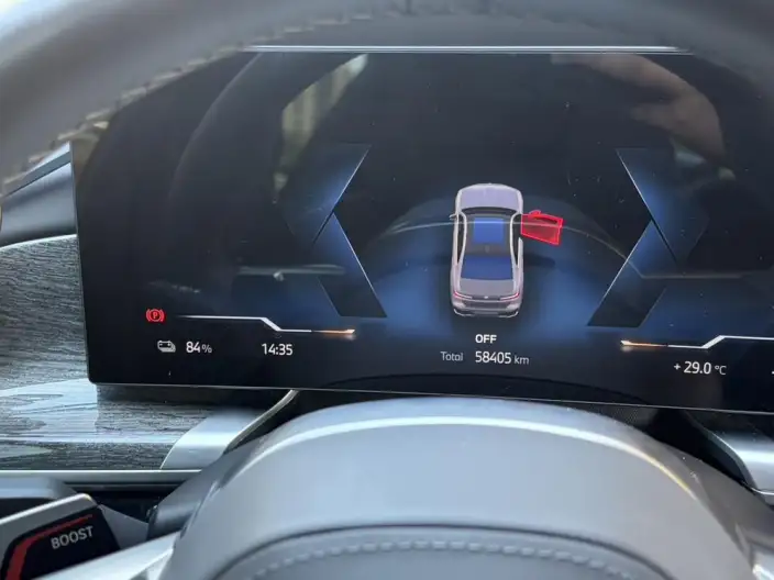 BMW i7 2023 Model xDrive60L Luxury Set – фото 7