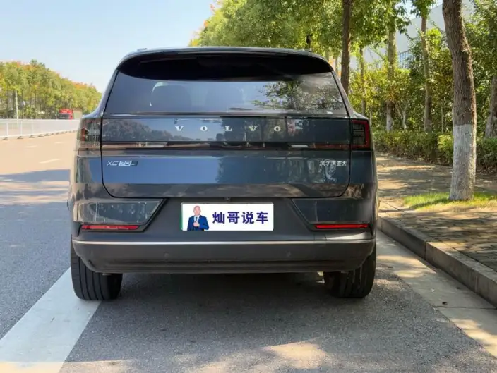 Volvo XC70 2026 Model 4WD Ultra-long Endurance Core – фото 5
