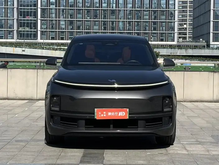Li Auto L8 2023 Model Pro Edition