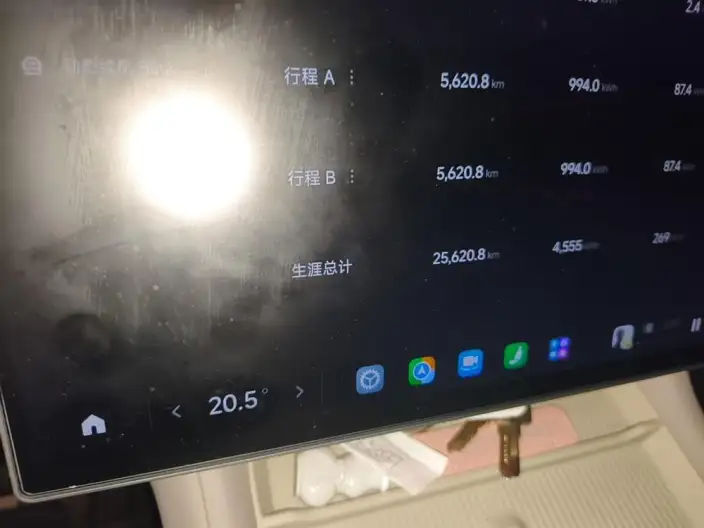 Xiaomi YU7 2025 Model 4WD Max Edition – фото 6