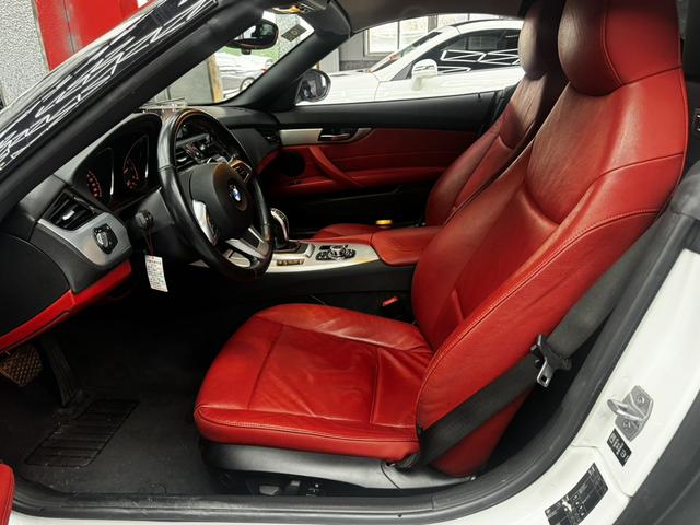 BMW Z4 2013 модификация sDrive20i Leading – фото 8