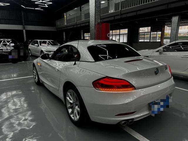BMW Z4 2013 модификация sDrive20i Leading – фото 16