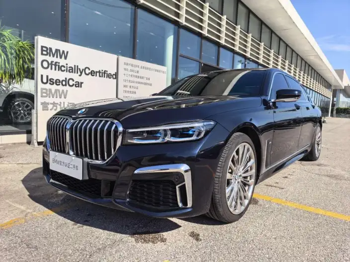 BMW 7 Series 2021 Model 740Li Leading Model M Sports Set