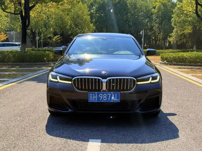 BMW 5 Series 2022 Model Facelift 525Li M Sports Set