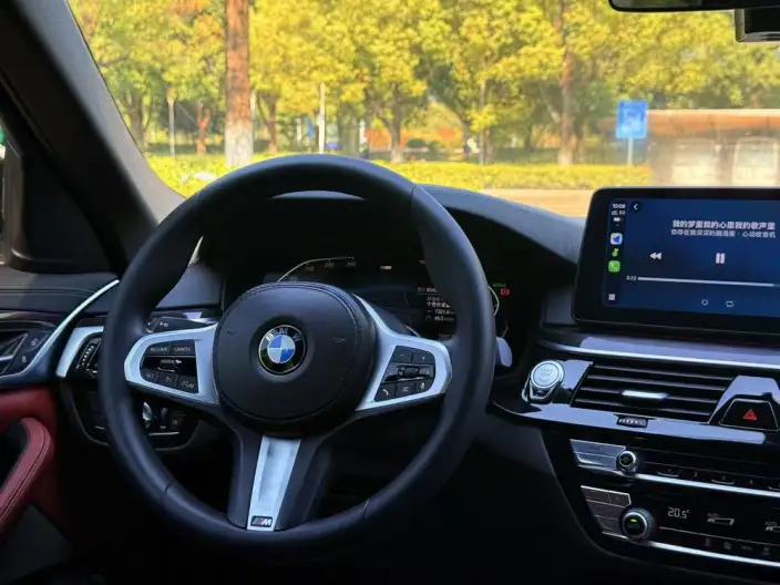 BMW 5 Series 2022 Model Facelift 525Li M Sports Set – фото 8