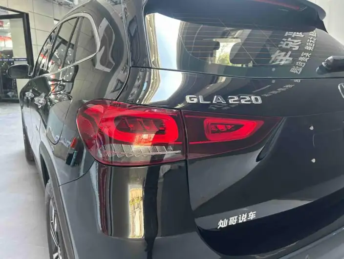 Mercedes-Benz GLA 2022 Model GLA 220 – фото 7