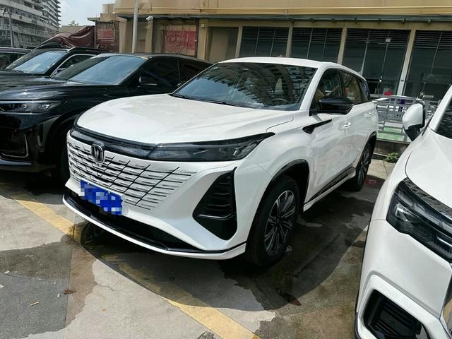 Changan CS75 PLUS 2024 Third Gen Champion 1.5T Automatic Smart Drive Dynamic – фото 1