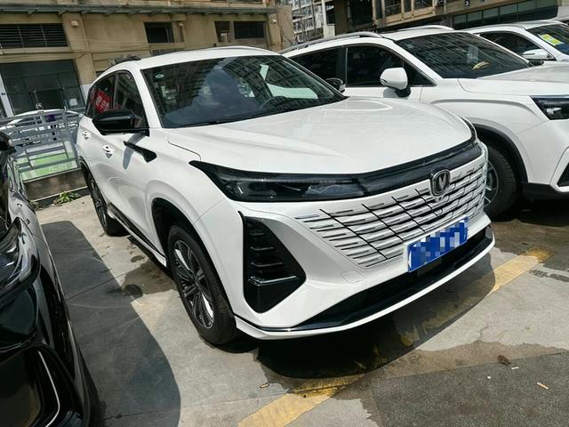 Changan CS75 PLUS 2024 Third Gen Champion 1.5T Automatic Smart Drive Dynamic – фото 3