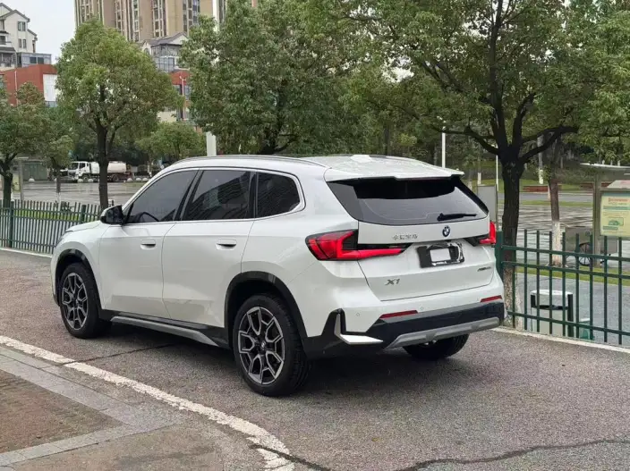BMW X1 2023 Model sDrive25Li X Design Set