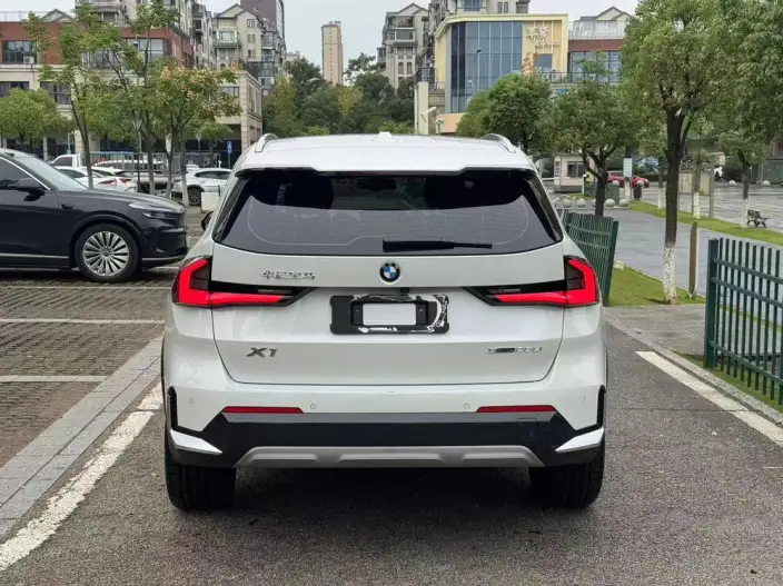 BMW X1 2023 Model sDrive25Li X Design Set