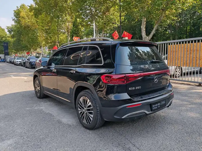 Mercedes-Benz EQB 2025 Model EQB 260 – фото 5