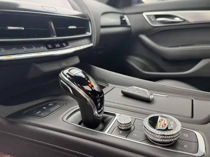 Mercedes-Benz GLA 2023 Model GLA 200 – фото 6