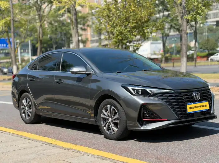 Changan Eado 2023 Model PLUS Changxiang Edition Blue whale NE 1.4T GDI DCT Noble Model – фото 3