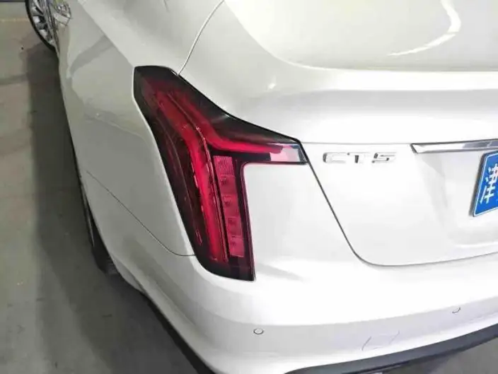 Cadillac CT5 2023 Model 28T Luxury Model Standard Edition – фото 6