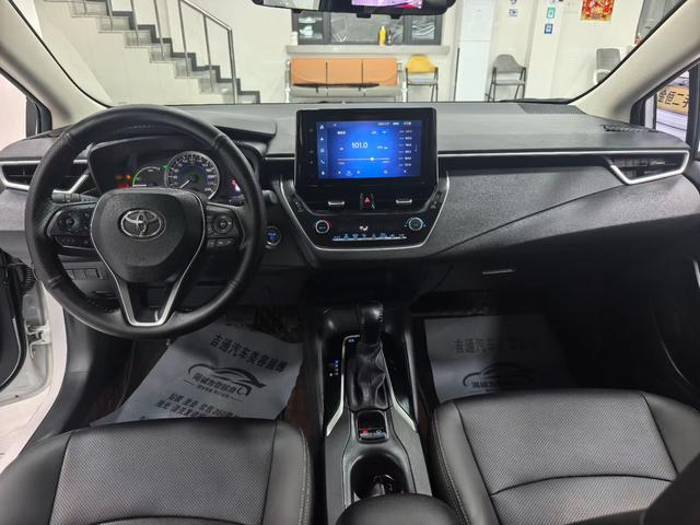 Toyota Corolla 2021 Hybrid 1.8L E-CVT Elite – фото 9