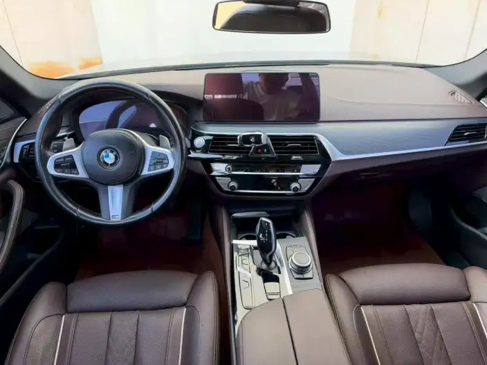 BMW 5 Series 2022 Model Facelift II 530Li Exclusive Model M Sports Set – фото 6